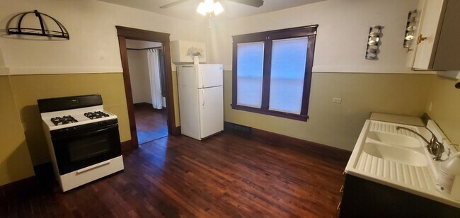 Building Photo - 1009 Auburn Ave