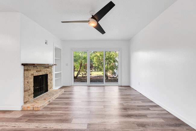 Living room with fire place - 1051 S Highland St