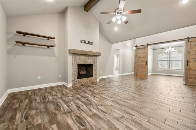 Building Photo - 4402 SW Alfalfa Ave