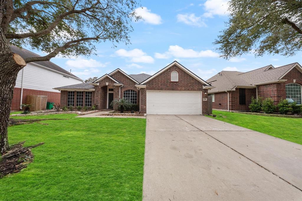 Foto principal - 17110 Kiowa River Ln