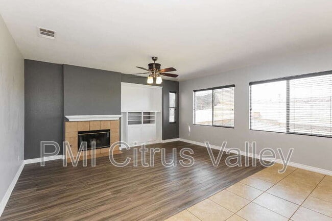 Building Photo - 28560 Sunridge Ct