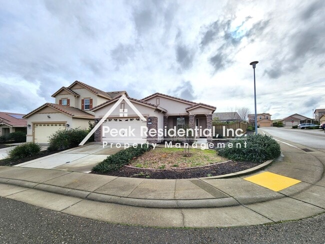 Building Photo - Beautiful 4bd/2ba Folsom Home with 2 Car G...