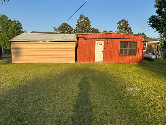 Foto del edificio - 3511 Blue Springs Rd