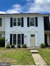 Building Photo - 2279 Prince of Wales Ct