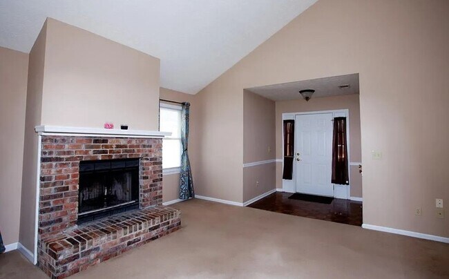 Foto del edificio - 7064 Stoneybrook Dr