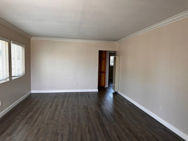 Building Photo - 4604 W 163rd St
