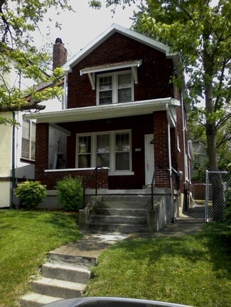 Building Photo - 2360 Chickasaw St