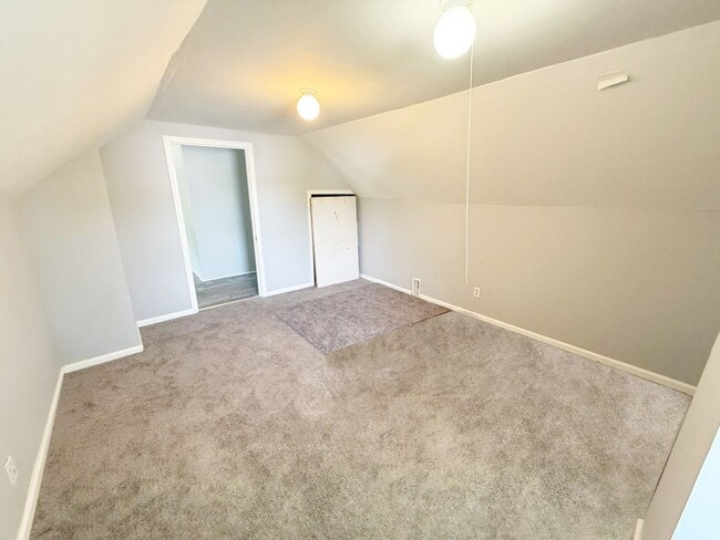 Foto del edificio - 3 BED 2 BATH BEAUTIFUL SINGLE FAMILY HOME