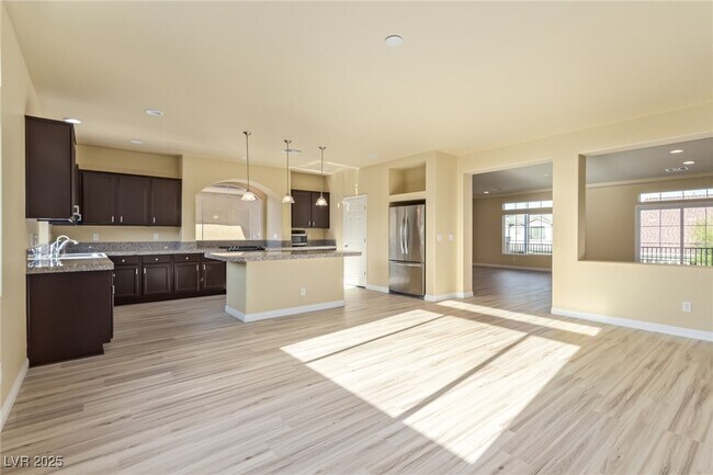 Foto del edificio - 9737 Toad Hollow St