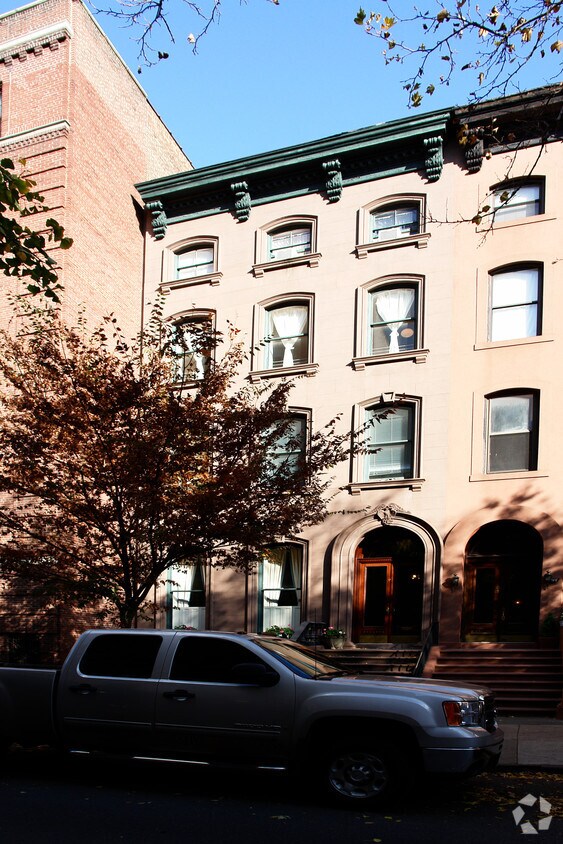 Building Photo - 79 Pierrepont St