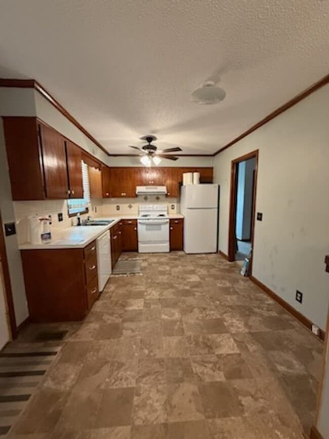 Building Photo - Home for Rent New Listing Beautiful Home