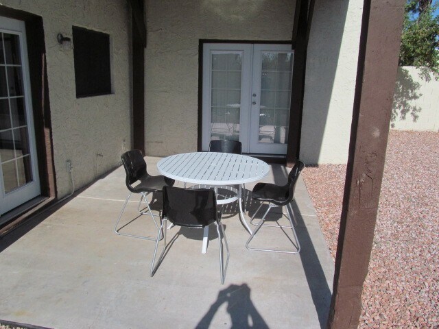 Foto del edificio - 2BR/2BA HOME W/ 2 CAR GARAGE AND COMMUNITY POOL