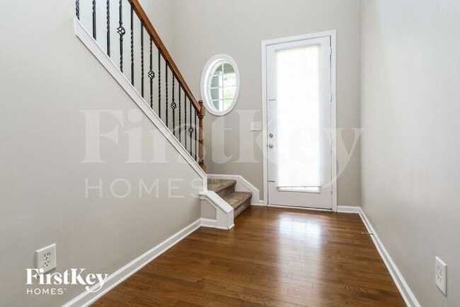 Building Photo - 3310 Castleberry Village Cir