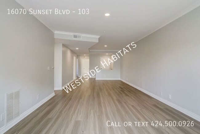 Building Photo - 16070 Sunset Blvd