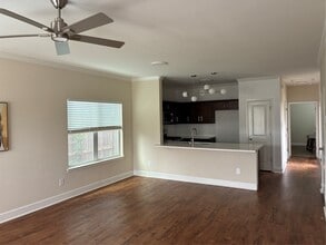 Building Photo - 4327 Robertson St