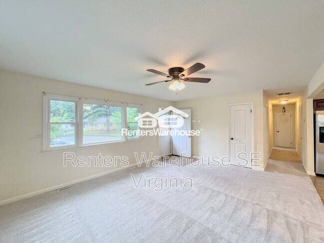 Foto del edificio - 3129 Beamon Ct