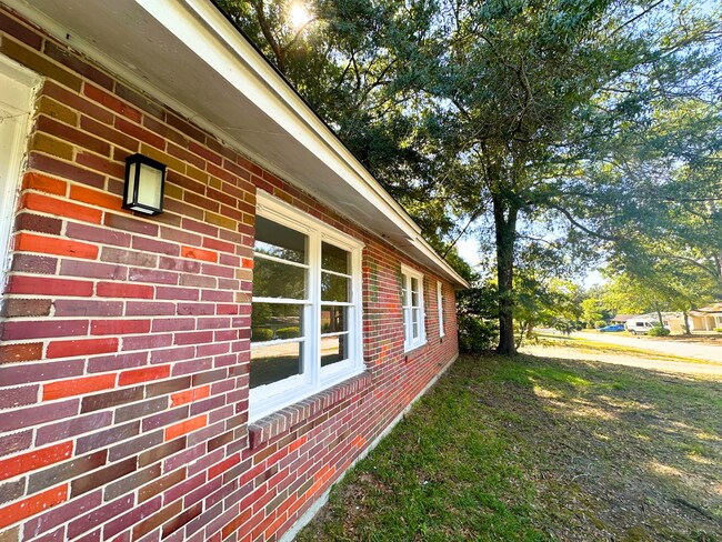 Foto del edificio - 1250 Druid Dr