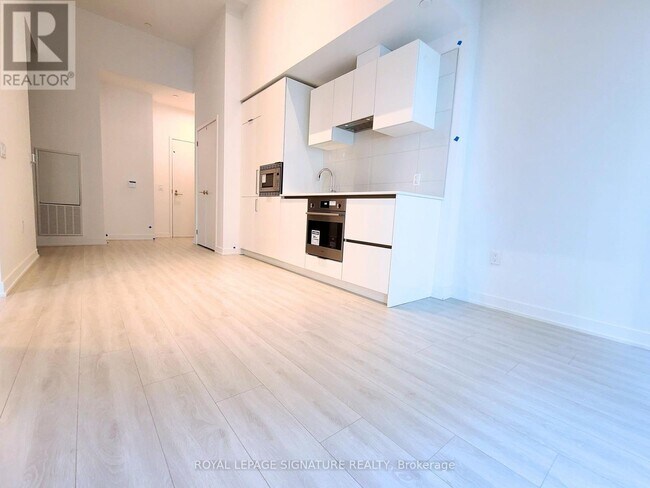 Photo du bâtiment - 238 Simcoe St