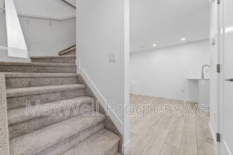 Building Photo - 13516-13115 115 Ave NW