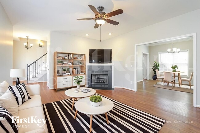 Building Photo - 2013 Lancey Dr