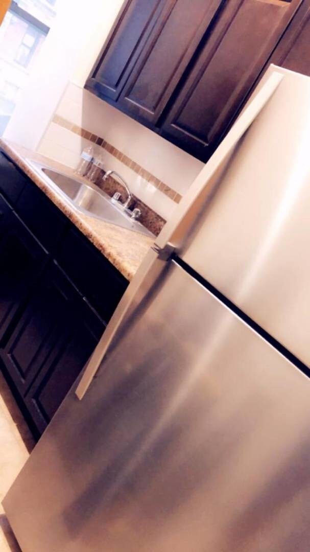 Foto del edificio - 948 E 179th St