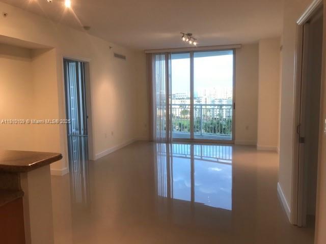 Building Photo - 1745 E Hallandale Beach Blvd