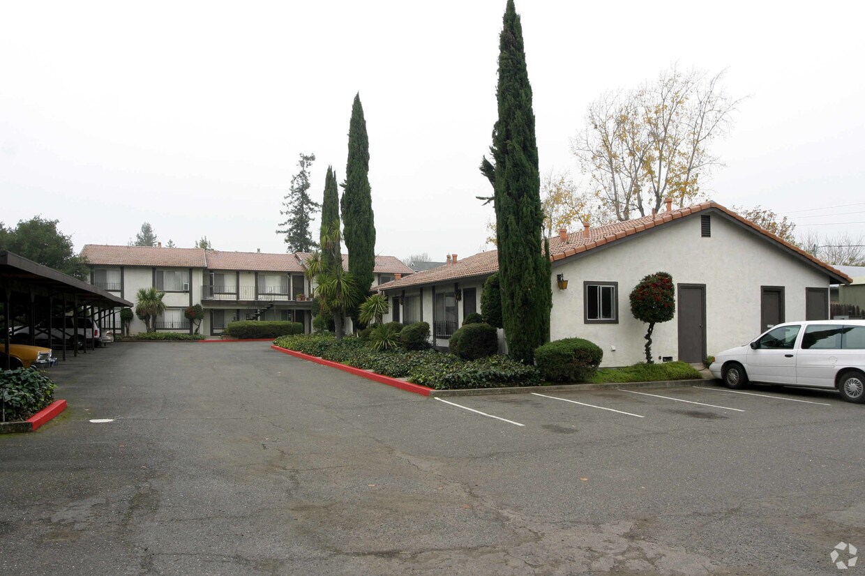 323 2nd St E, Sonoma, CA 95476 Apartments in Sonoma, CA