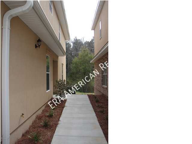 Foto del edificio - Niceville Townhome near Turkey Creek!