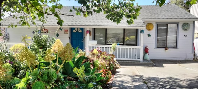 Photo - 50 La Cruz Ave House