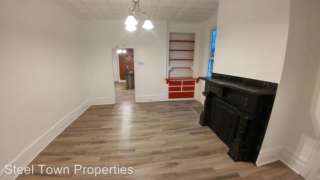 Building Photo - 300 Millbridge St