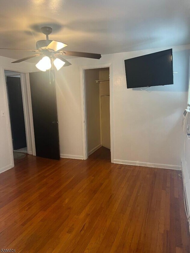 Building Photo - 85 Palm St