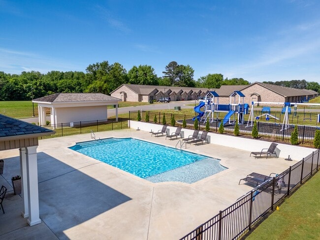 Building Photo - St. Andrews Villas