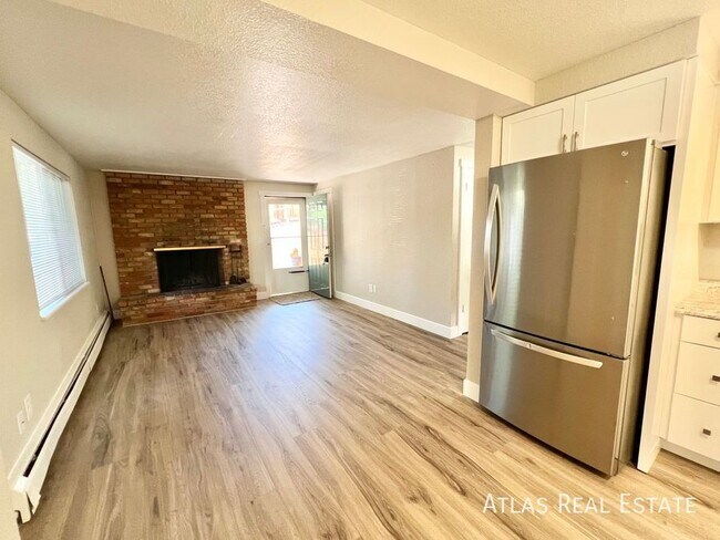 Photo - 301 Columbia Rd Apartment