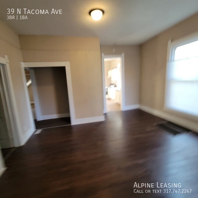 Building Photo - 39 N Tacoma Ave