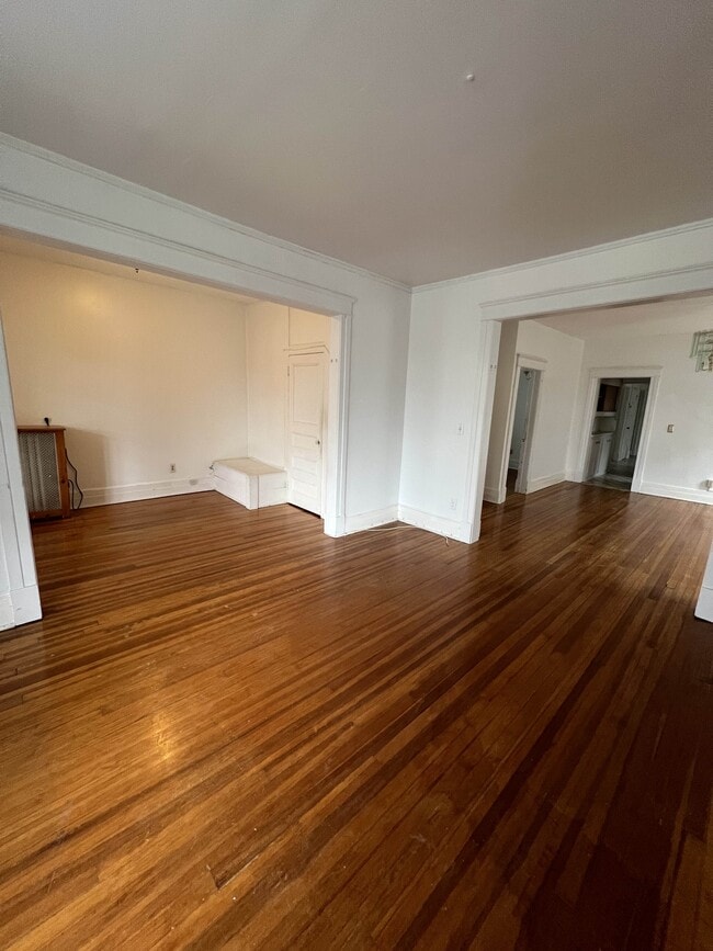 Living Room - 25 Cuyler Ave