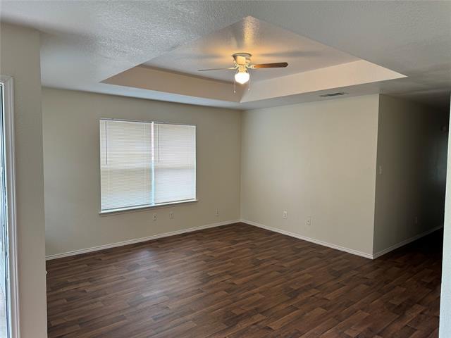 Building Photo - 8138 Marydean Ave