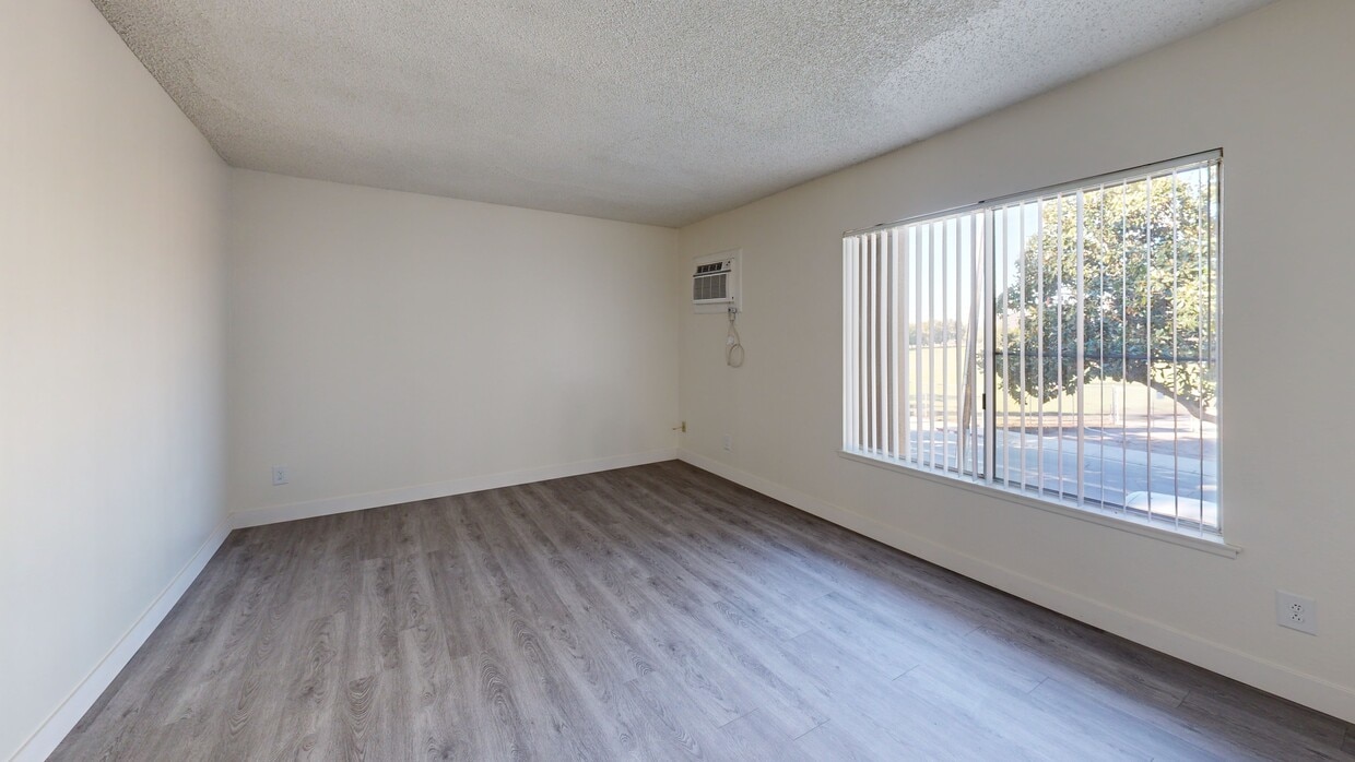 Photo - Springbrook Park Apartments