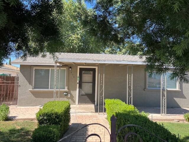 Primary Photo - 508 N 6th Ave