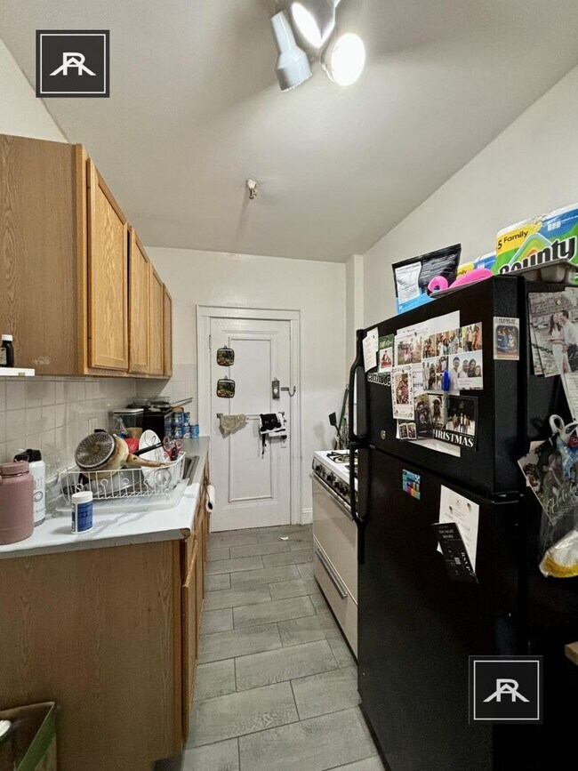 Building Photo - 2 bedroom in Brighton MA 02135