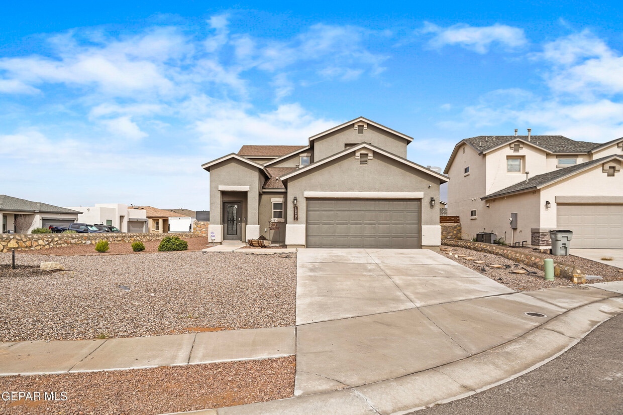 Foto principal - 12001 Old Mesquite Way