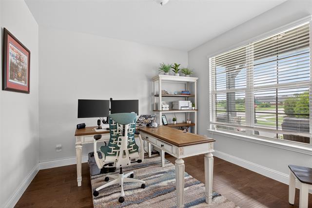 Foto del edificio - 1002 Coppersmith Way