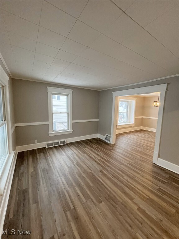 Building Photo - 2110 12th St SW