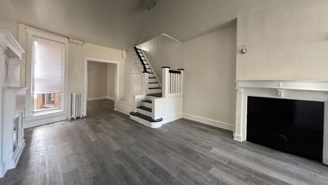 Building Photo - Classic Philadelphia Charm Meets Modern Living
