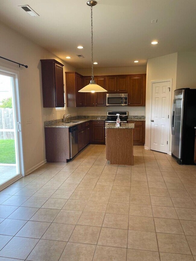Foto del edificio - Spacious in Carolina Bay!