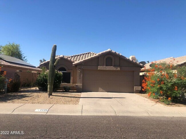 Building Photo - BEAUTIFUL NORTH PHX RENTAL PRIVATE POOL
