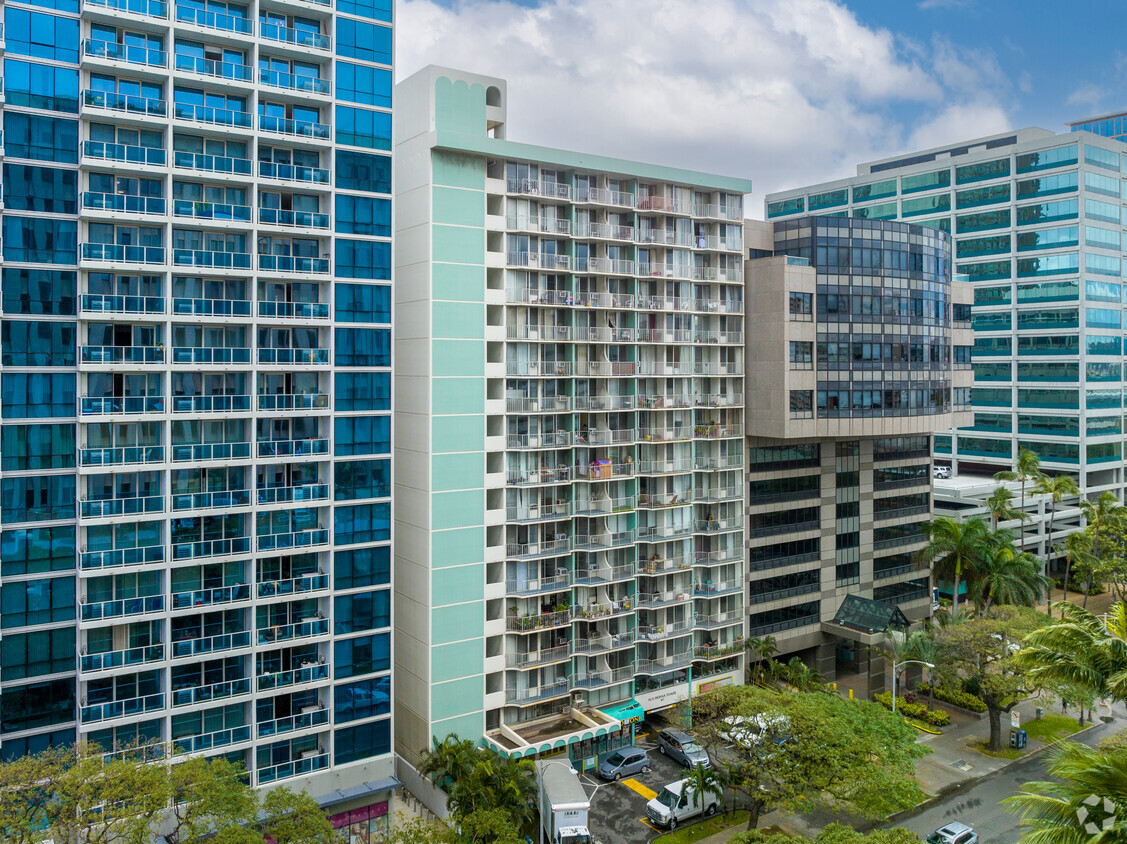 Primary Photo - Ala Moana Tower