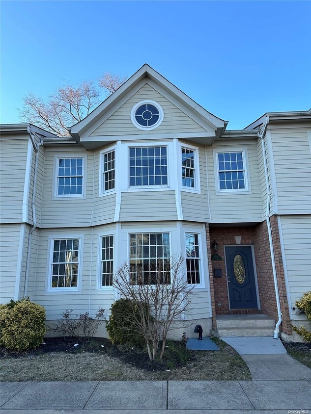 Primary Photo - 7803 Shore Rd