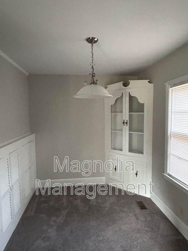 Foto del edificio - 930 Buckhorn St