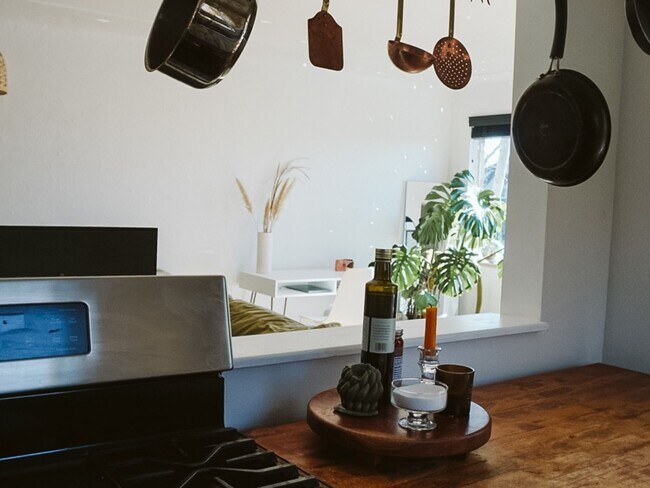 Foto del edificio - 1 Bedroom Townhome in Denver