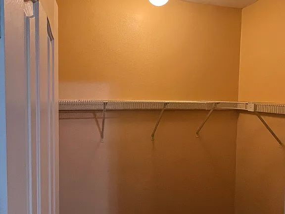 Foto del edificio - "Charming 1-Bedroom Retreat in Santa Ana – Perfect for Cozy Living!"